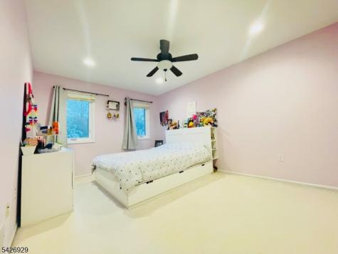 94 Edgefield Drive Parsippany-troy Hills NJ 07950