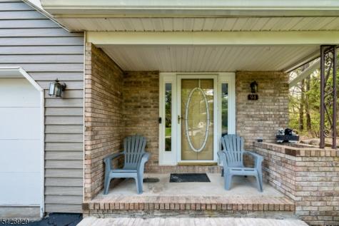 94 Edgefield Drive Parsippany-troy Hills NJ 07950