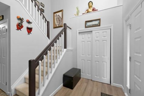 94 Edgefield Drive Parsippany-troy Hills NJ 07950