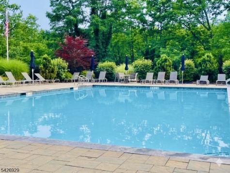 94 Edgefield Drive Parsippany-troy Hills NJ 07950