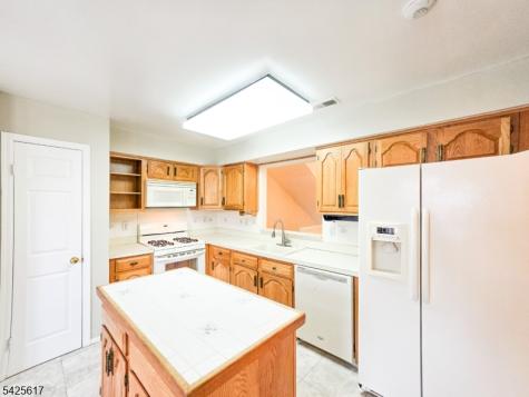 1 Rutland Lane Monroe NJ 08831