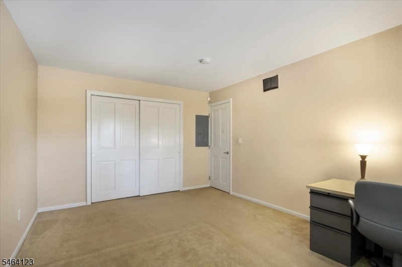 62 Falls Bridge Drive Totowa NJ 07512