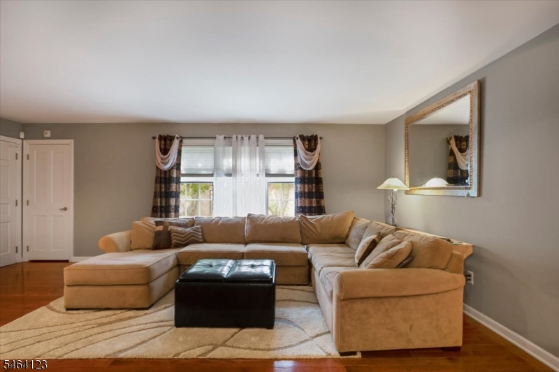 62 Falls Bridge Drive Totowa NJ 07512
