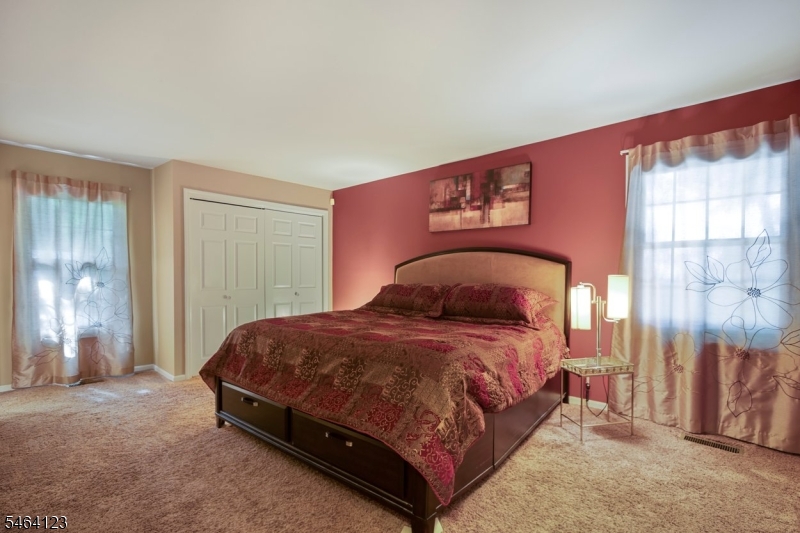 62 Falls Bridge Drive Totowa NJ 07512