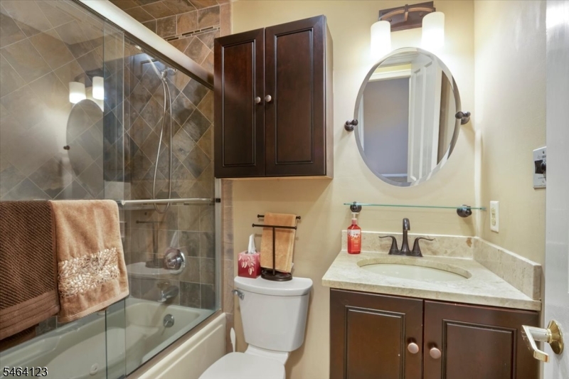 62 Falls Bridge Drive Totowa NJ 07512