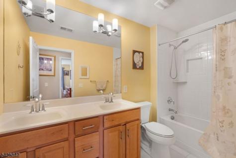 36 Lupine Lane Allamuchy NJ 07840