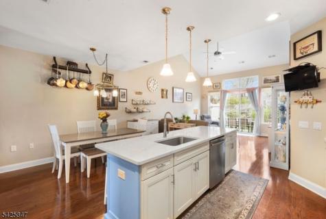 36 Lupine Lane Allamuchy NJ 07840