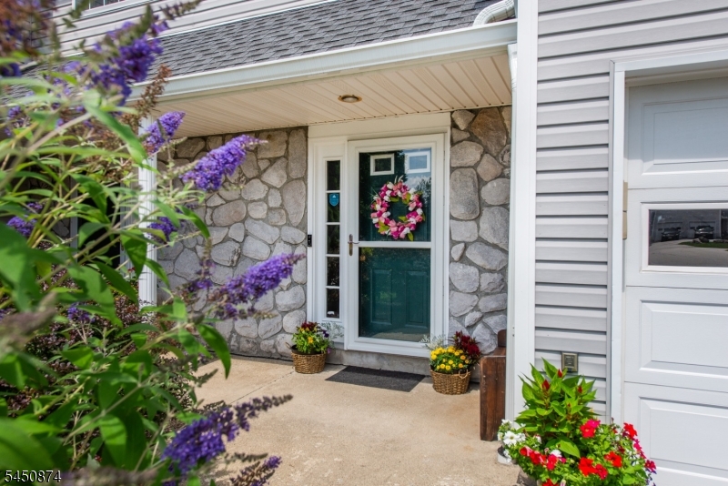 16 Cotton Court Hardyston NJ 07419