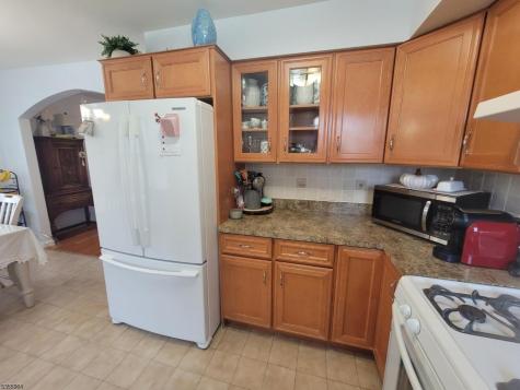 63 Rome Street Newark NJ 07105