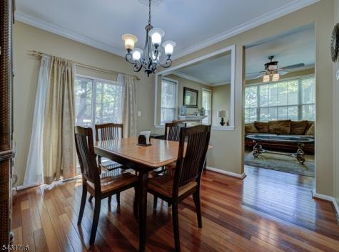 10 Cypress Court Clinton NJ 08809