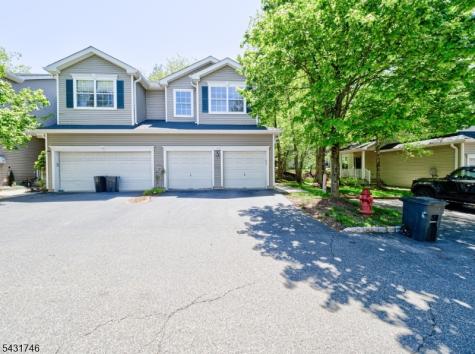 10 Cypress Court Clinton NJ 08809