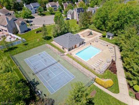 10 Cypress Court Clinton NJ 08809