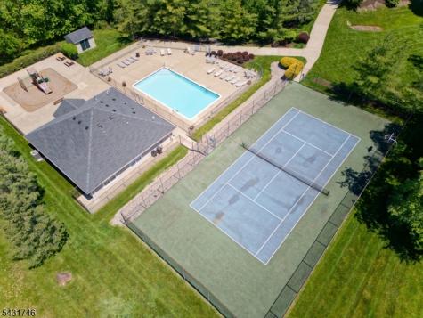 10 Cypress Court Clinton NJ 08809