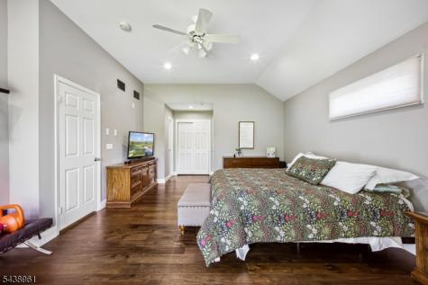 182 Clarken Drive West Orange NJ 07052