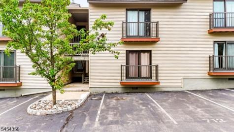 711 Spruce Hills Drive Glen Gardner NJ 08826
