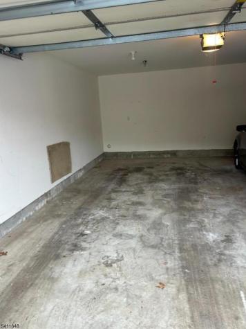 31 Wilshire Terrace Kinnelon NJ 07405