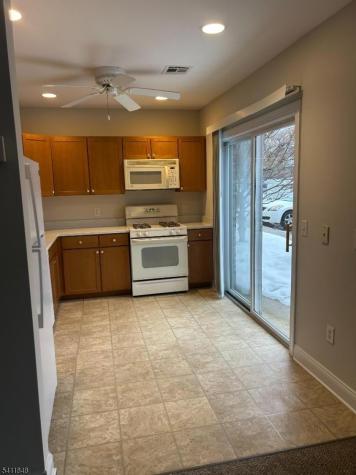 31 Wilshire Terrace Kinnelon NJ 07405