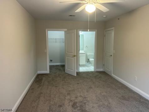 31 Wilshire Terrace Kinnelon NJ 07405