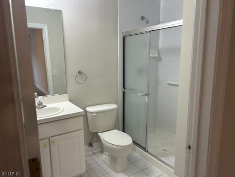 31 Wilshire Terrace Kinnelon NJ 07405