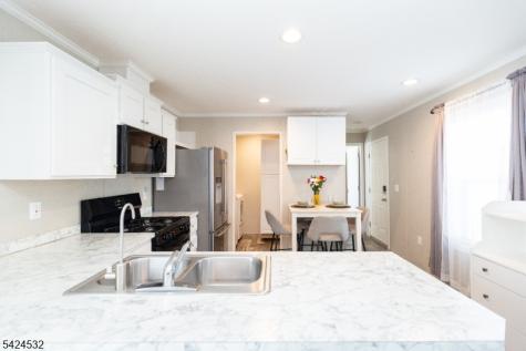 12 Maine Street South Brunswick NJ 08852