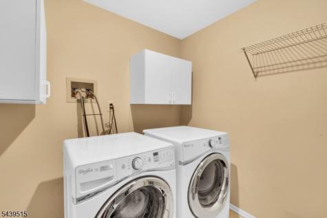 28 Kensington Drive Randolph NJ 07869