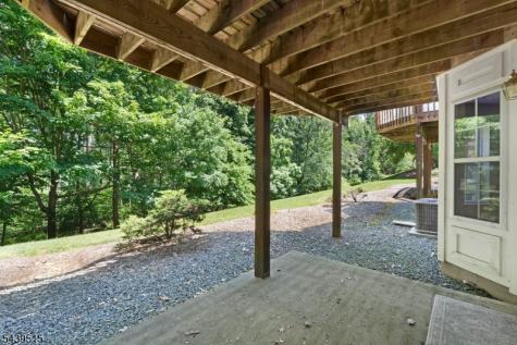 28 Kensington Drive Randolph NJ 07869
