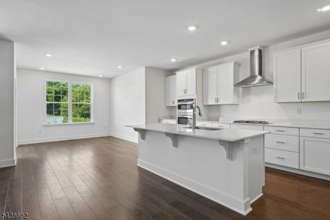 52 Eastwood Terrace East Hanover NJ 07936