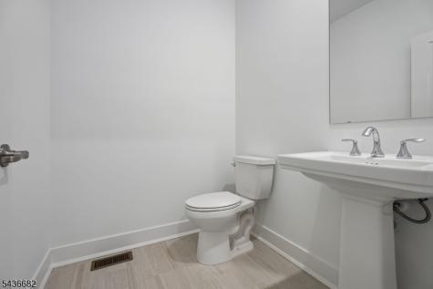 52 Eastwood Terrace East Hanover NJ 07936