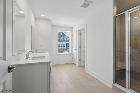 52 Eastwood Terrace East Hanover NJ 07936