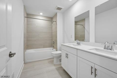 52 Eastwood Terrace East Hanover NJ 07936