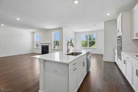 52 Eastwood Terrace East Hanover NJ 07936