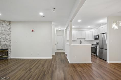 144 Barrister Drive Butler NJ 07405