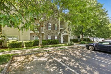 144 Barrister Drive Butler NJ 07405