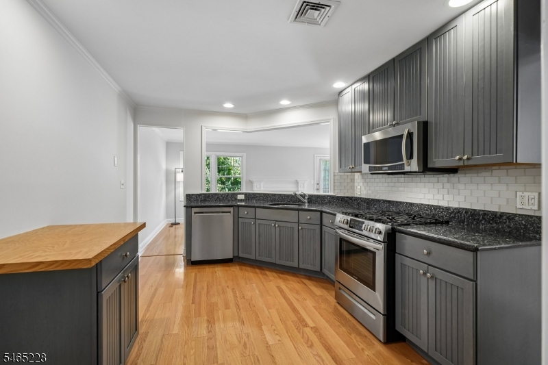 49 Independence Way Morris NJ 07960