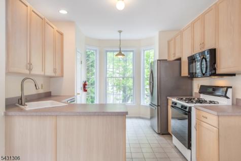 148 Arrowgate Drive Randolph NJ 07869