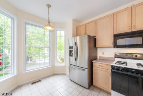 148 Arrowgate Drive Randolph NJ 07869