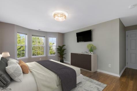 26 Heatherwood Lane Bedminster NJ 07921