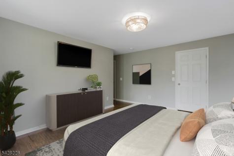 26 Heatherwood Lane Bedminster NJ 07921