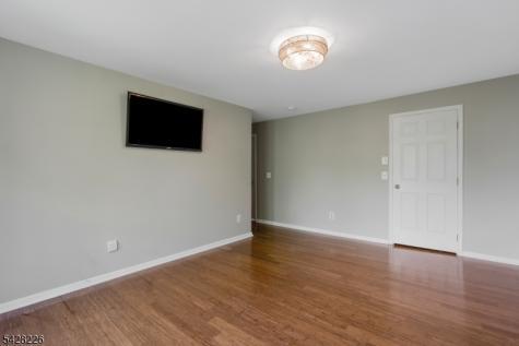 26 Heatherwood Lane Bedminster NJ 07921
