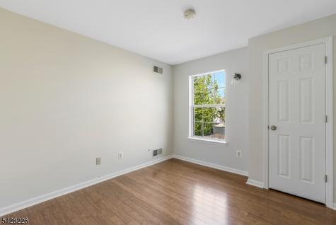 26 Heatherwood Lane Bedminster NJ 07921