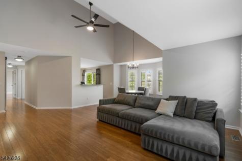 26 Heatherwood Lane Bedminster NJ 07921