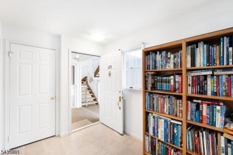 125 Smithfield Court Bernards NJ 07920