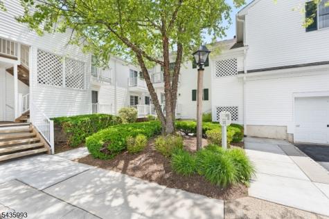 125 Smithfield Court Bernards NJ 07920