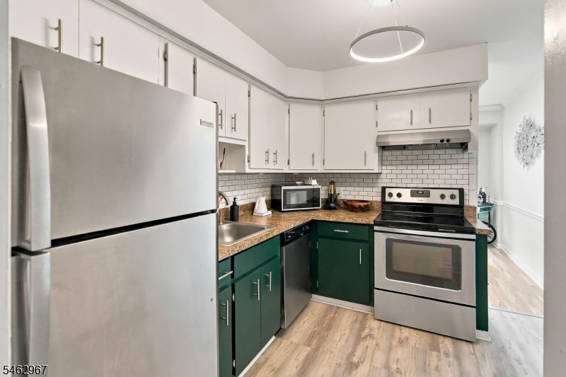 86 Countryside Dr Ondo Bernards NJ 07920