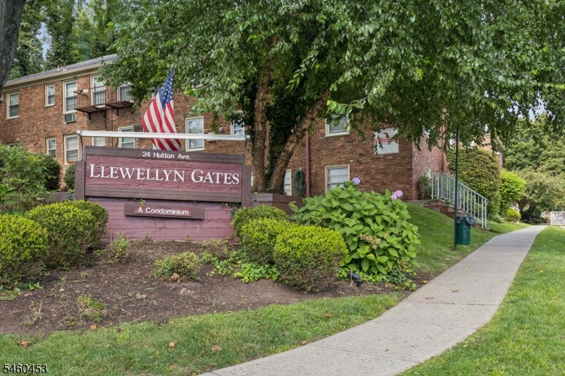 24 Hutton Avenue West Orange NJ 07052