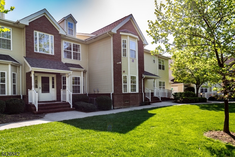 148 Forest Drive Piscataway NJ 08854
