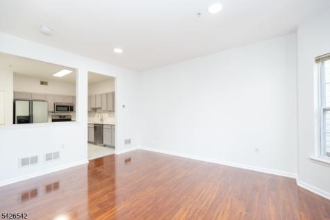 148 Forest Drive Piscataway NJ 08854
