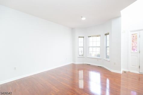 148 Forest Drive Piscataway NJ 08854