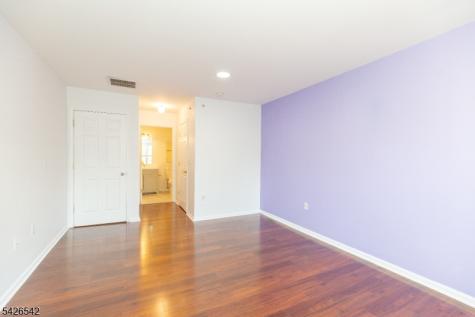 148 Forest Drive Piscataway NJ 08854