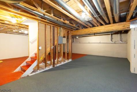 148 Forest Drive Piscataway NJ 08854